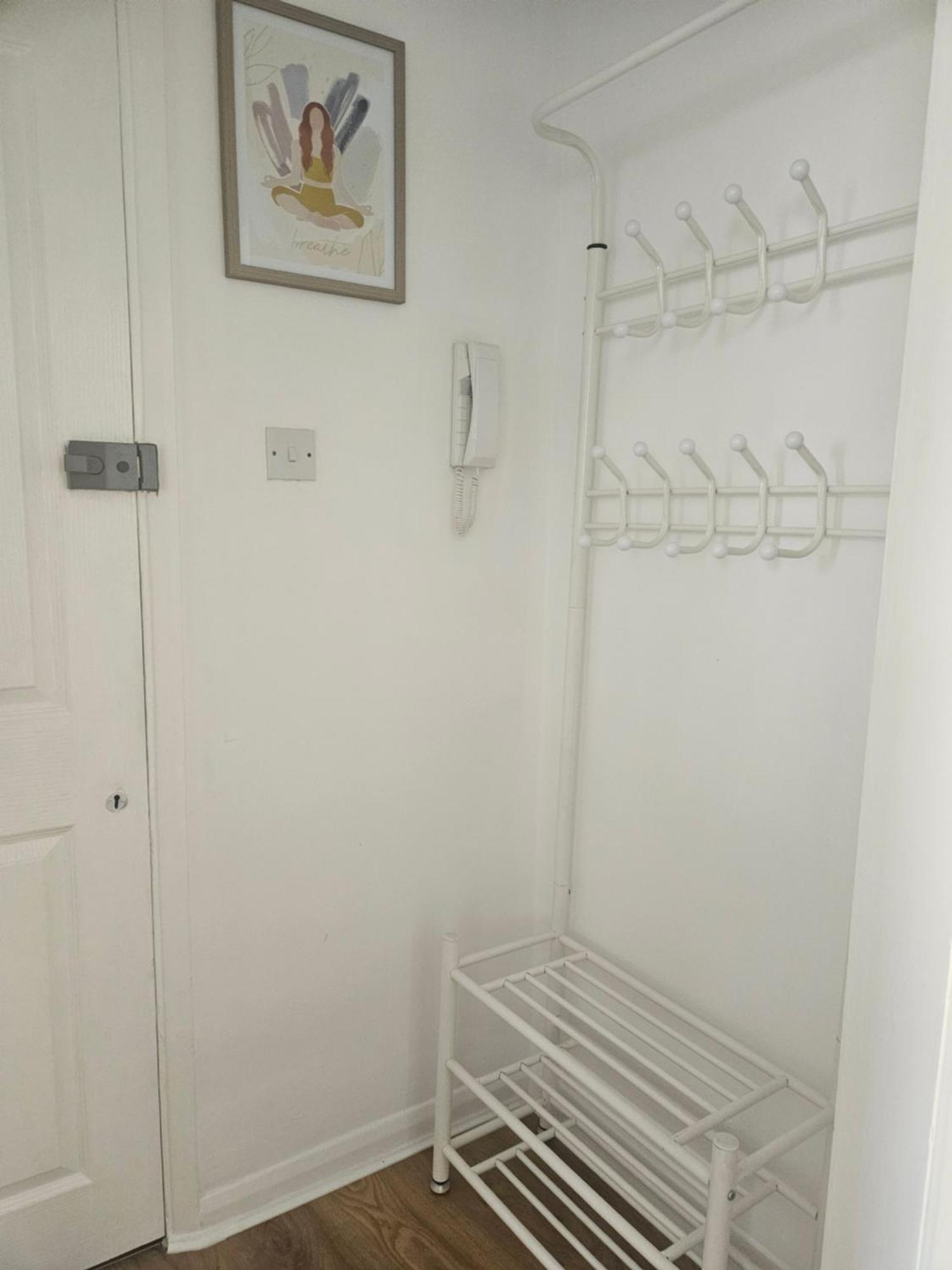 St Albans City Stays - Near Luton Airport - St Albans Abbey & City Train Station - Close To London- Harry Potter World - The Odyssey Cinema - Abbey Cathedral- Contractors I Business I Leisure- Sleeps Upto 6 People Bagian luar foto